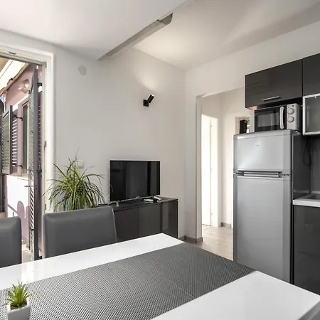 Apartament Astrid 3 By Briskva Rabac